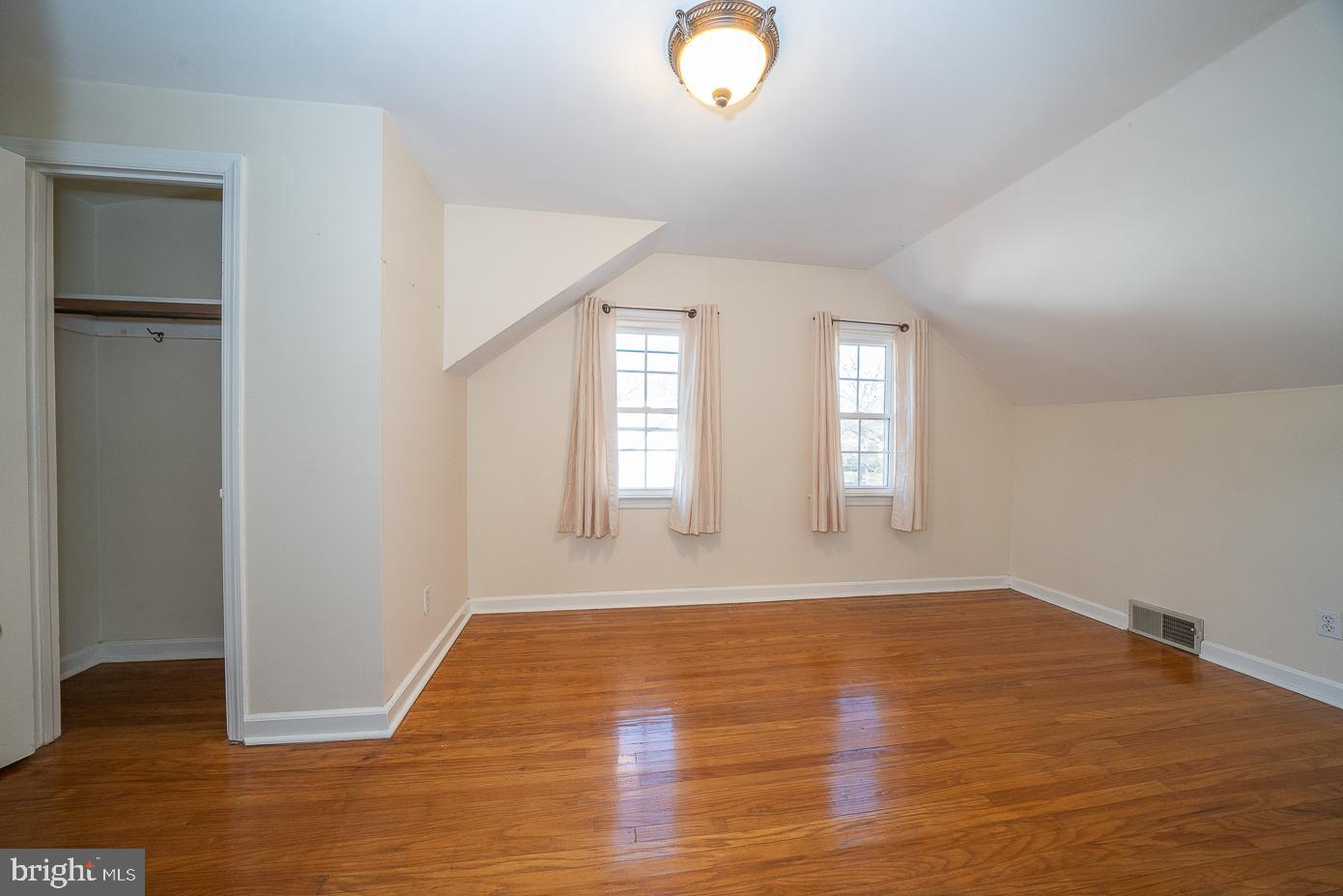 204 Golf Hills Road Havertown, PA 19083 - Photo 19 of 30