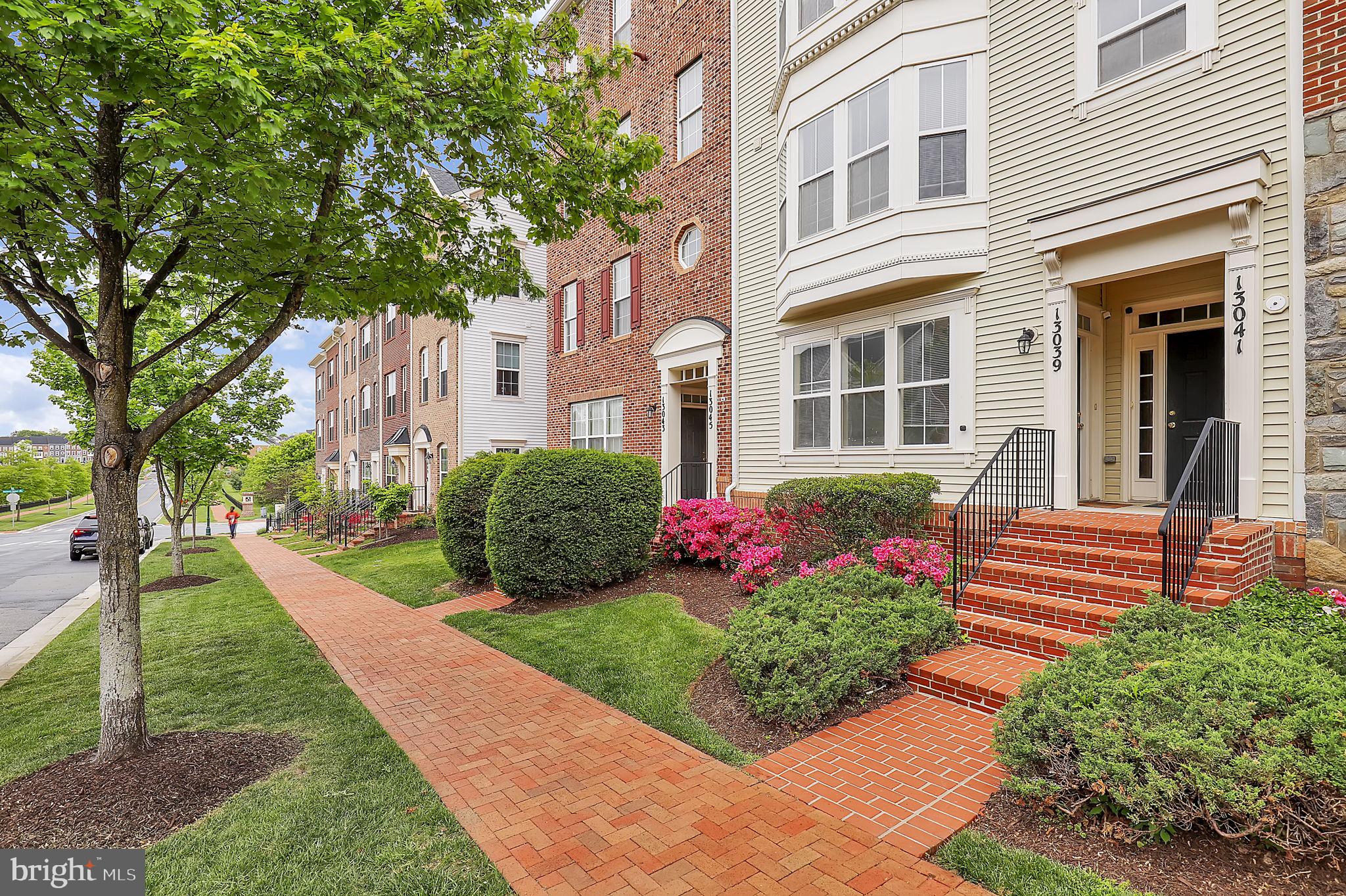 13039 Clarksburg Square Road, Unit 13 Clarksburg, MD 20871 - Photo 2 of 29