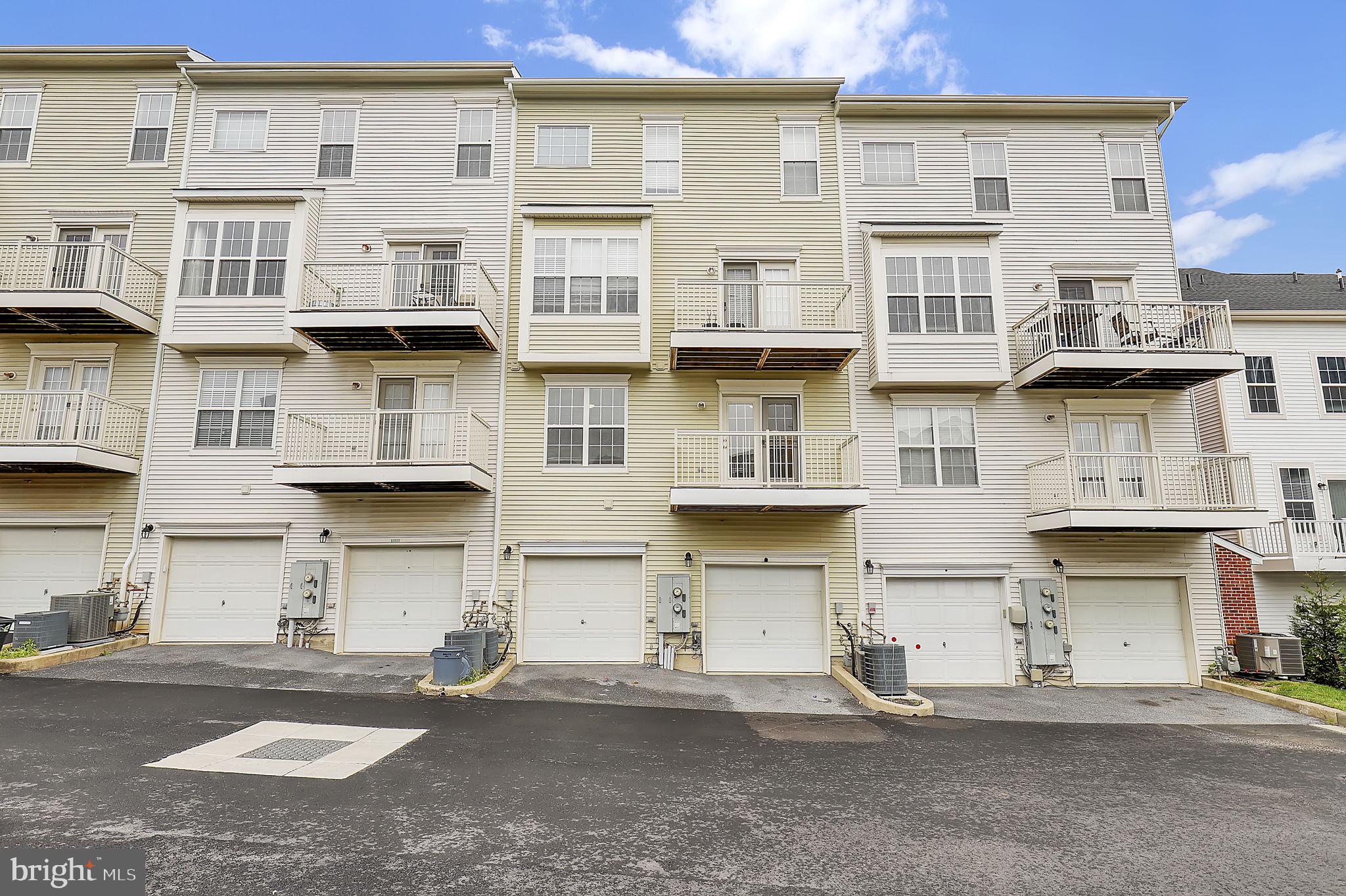 13039 Clarksburg Square Road, Unit 13 Clarksburg, MD 20871 - Photo 23 of 29
