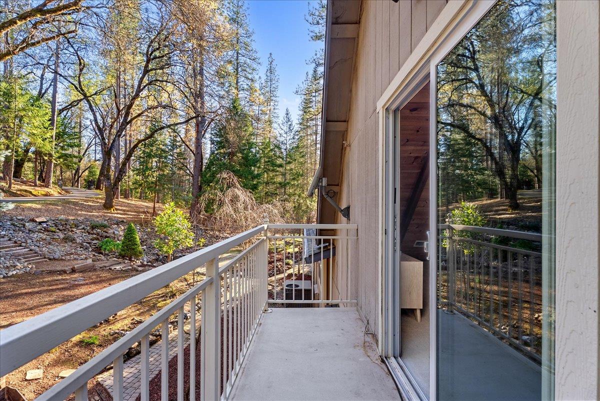 5621 Saw Mill Road Placerville, CA 95667 - Photo 36 of 75 a view of a balcony