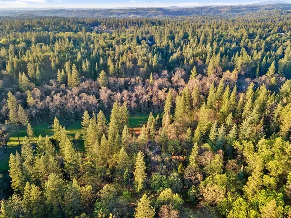 $699,000 | 5621 Saw Mill Road, Placerville, CA 95667