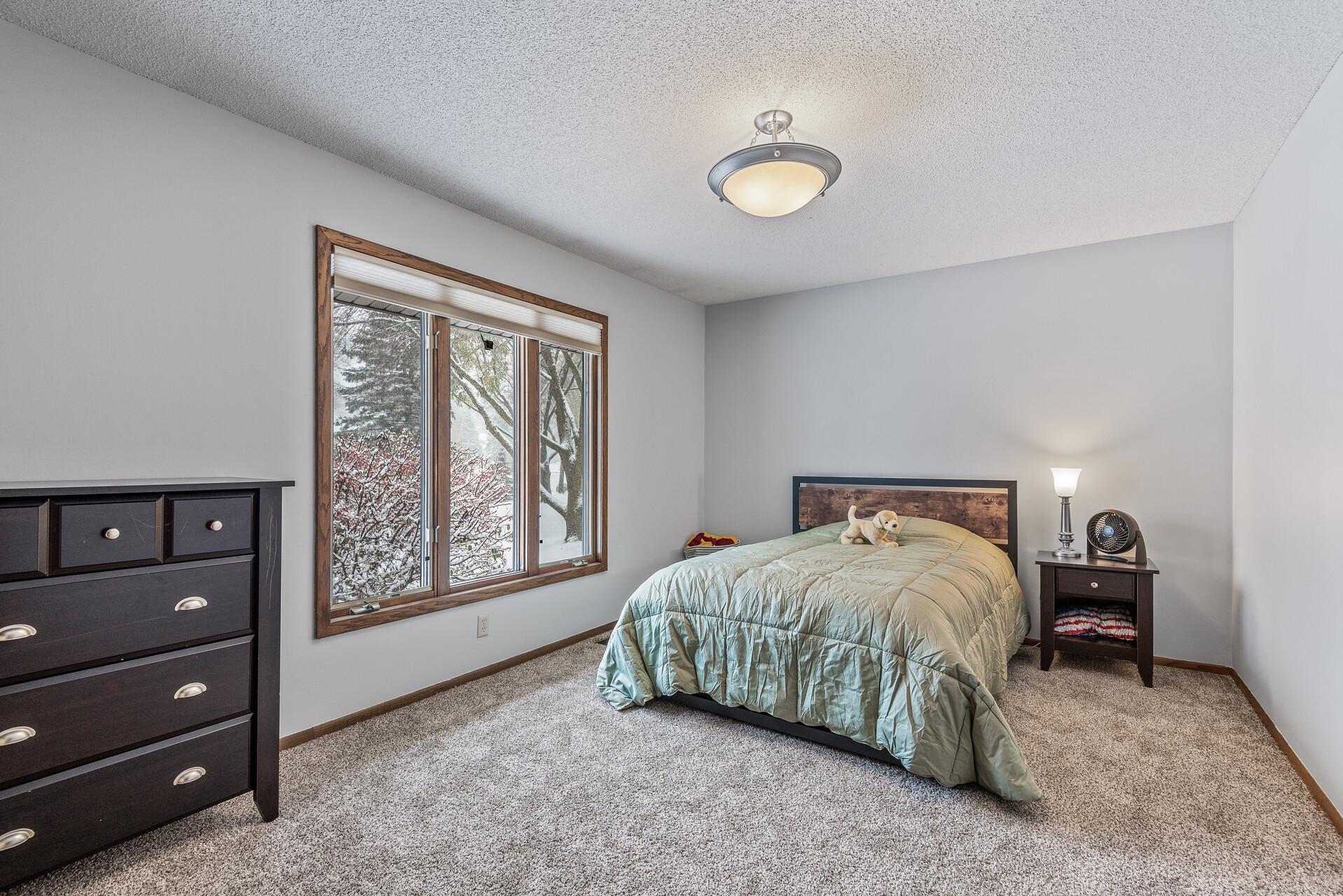 18212 Valley View Road Eden Prairie, MN 55346 - Photo 20 of 37 Gallery Image 20