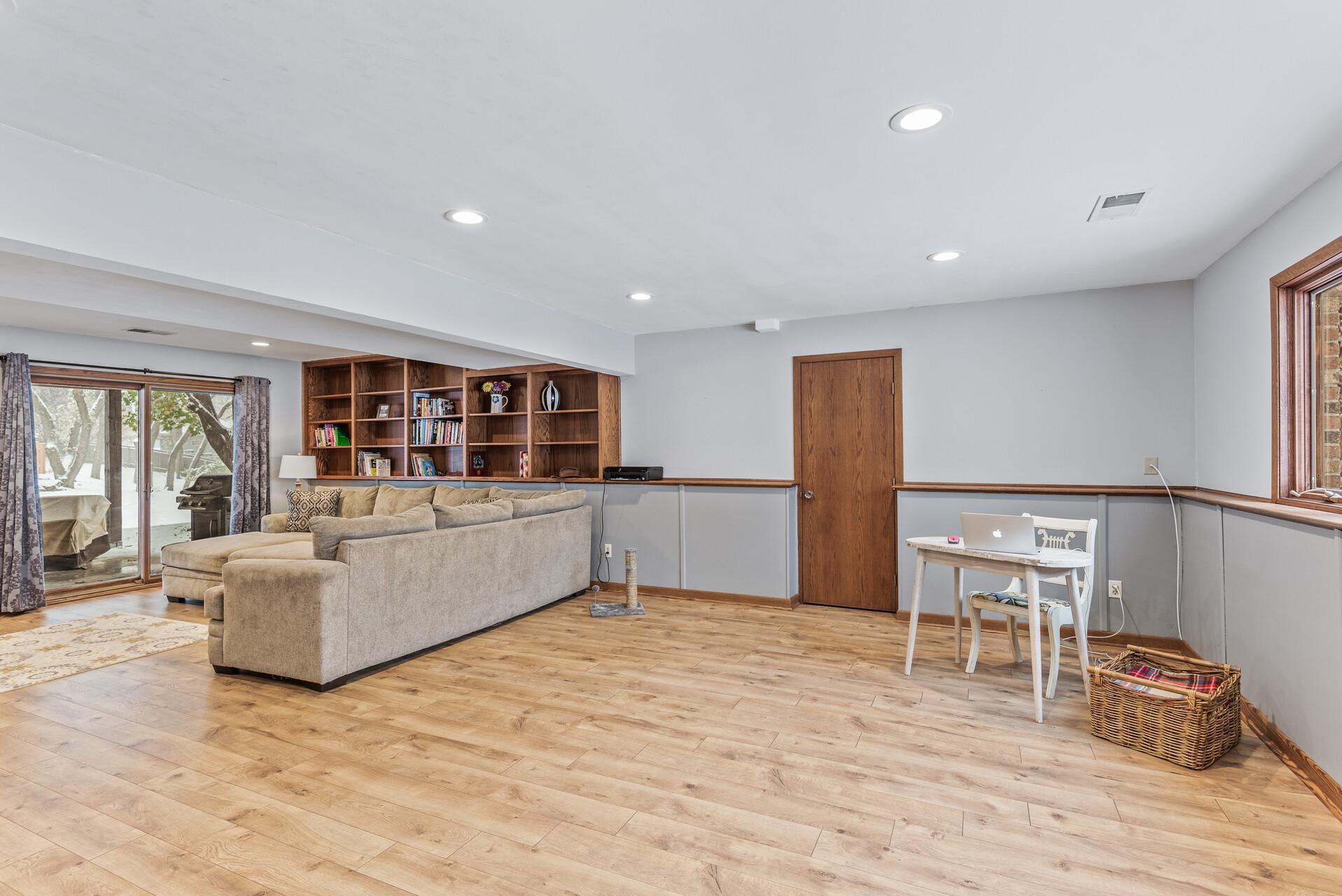 18212 Valley View Road Eden Prairie, MN 55346 - Photo 28 of 37 Gallery Image 28