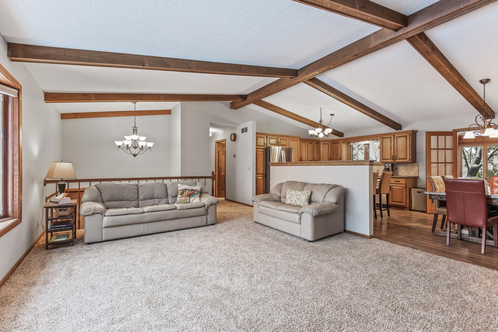 18212 Valley View Road Eden Prairie, MN 55346 - Photo 10 of 37 Gallery Image 10