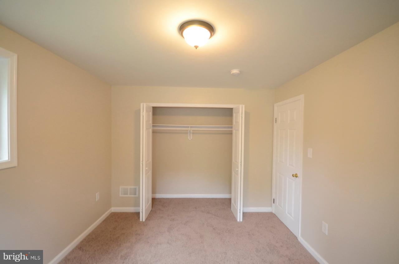 6007 Ladd Road Suitland, MD 20746 - Photo 12 of 29 Bedroom