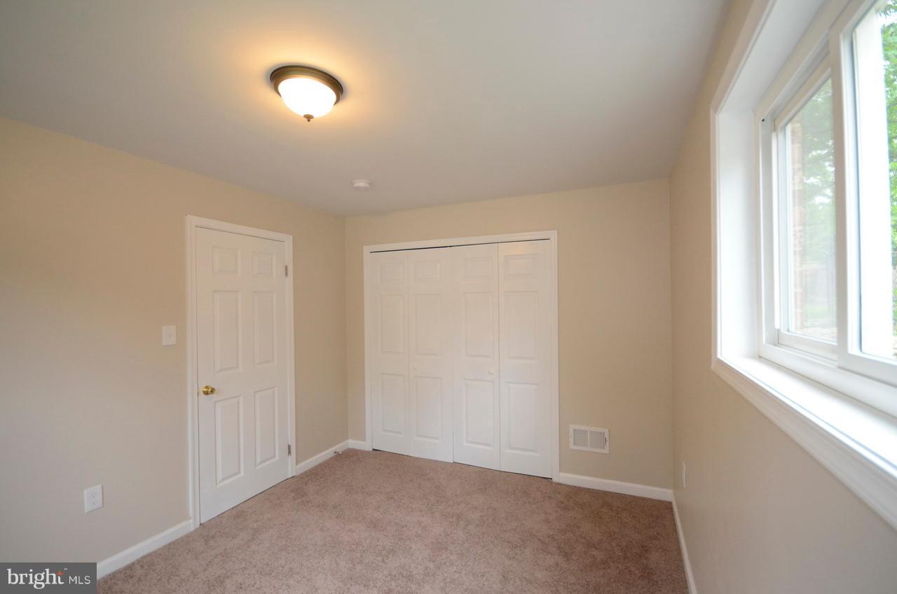 6007 Ladd Road Suitland, MD 20746 - Photo 9 of 29 Bedroom