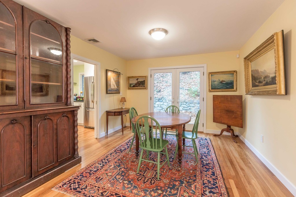 159 Carlton Road Newton, MA 02468 - Photo 5 of 24