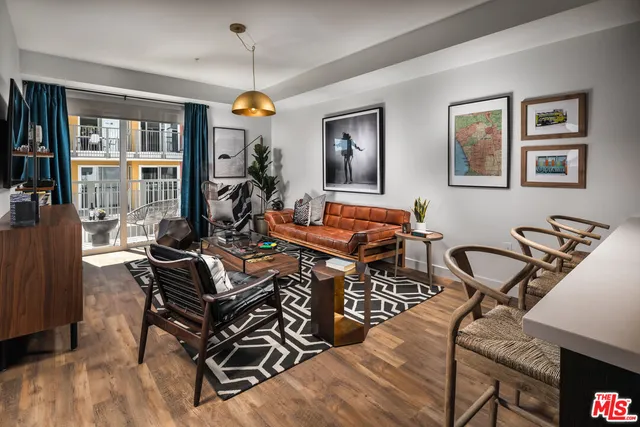 $2,398 | 555 North Spring Street, Unit A243, Los Angeles, CA 90012