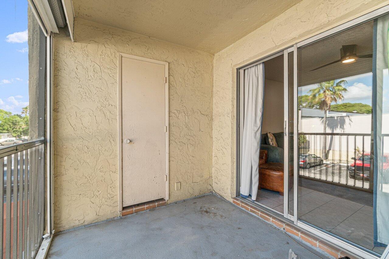 253 South Cypress Road, Unit 222 Pompano Beach, FL 33060 - Photo 14 of 40 020-253SouthCypressRoad-PompanoBeach-FL-