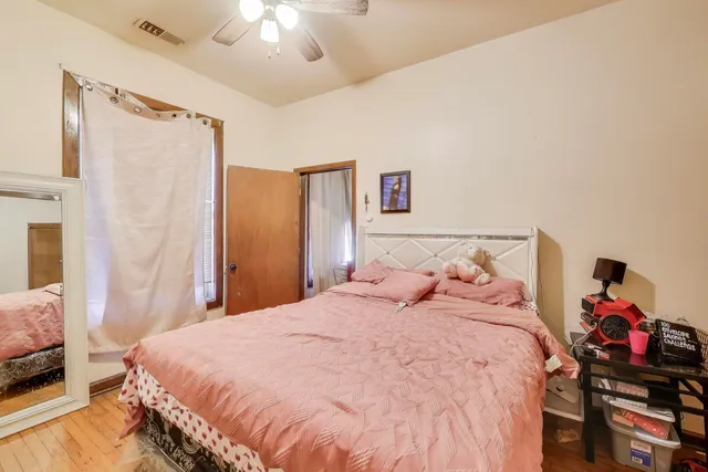 $249,000 | 401 South Cicero Avenue, Chicago, IL 60644