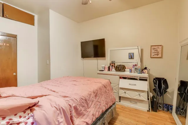 $249,000 | 401 South Cicero Avenue, Chicago, IL 60644