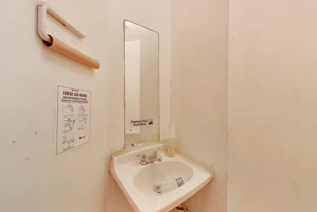 $249,000 | 401 South Cicero Avenue, Chicago, IL 60644