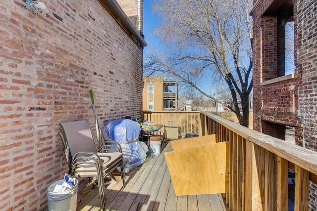 $249,000 | 401 South Cicero Avenue, Chicago, IL 60644