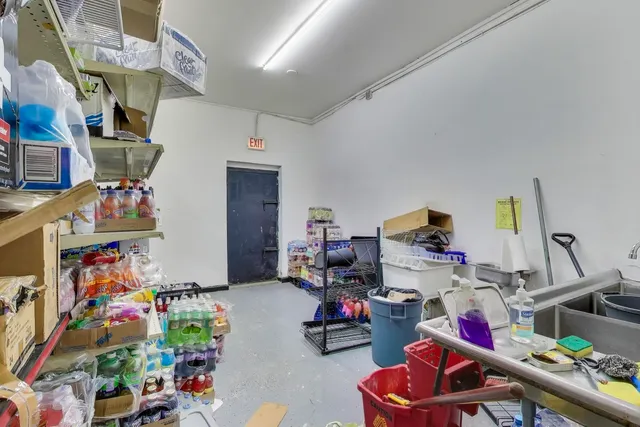 $249,000 | 401 South Cicero Avenue, Chicago, IL 60644