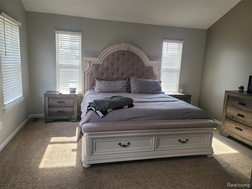 1816 Acorn Valley Drive Howell, MI 48855 - Photo 15 of 35