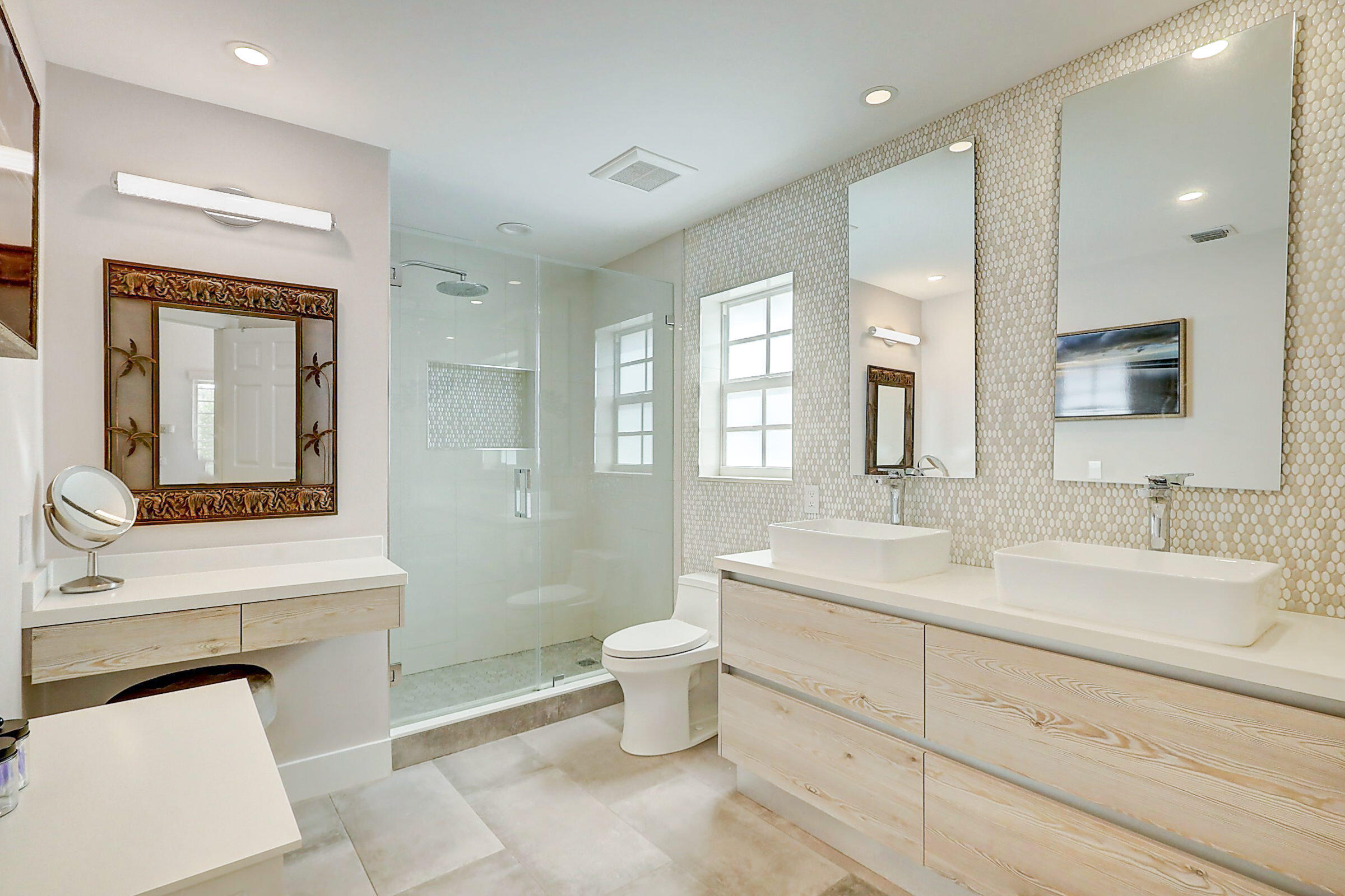 17256 Boca Club Boulevard, Unit 1402 Boca Raton, FL 33487 - Photo 23 of 33 Master Bath Dual Sinks