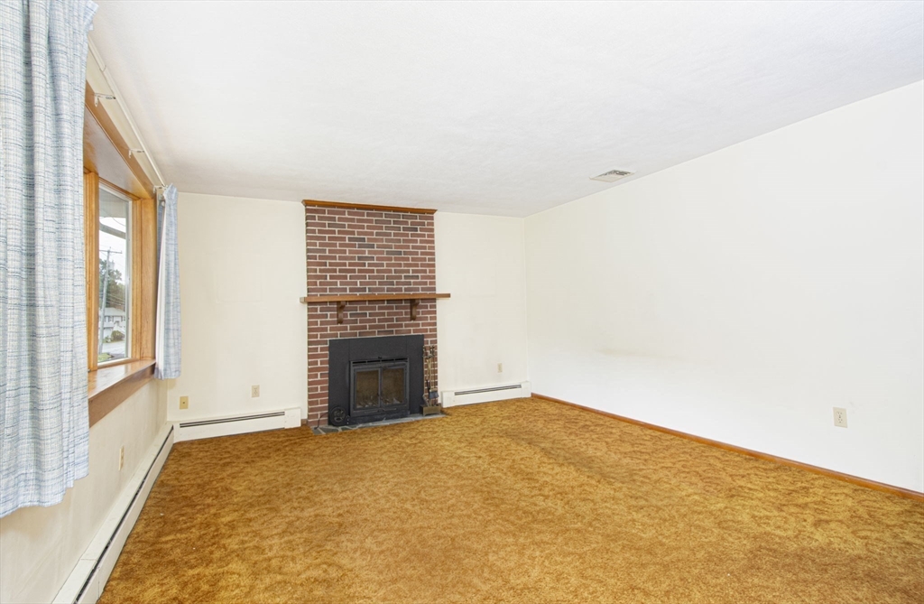 463 Farm Road Marlborough, MA 01752 - Photo 17 of 30 Gallery Image 17