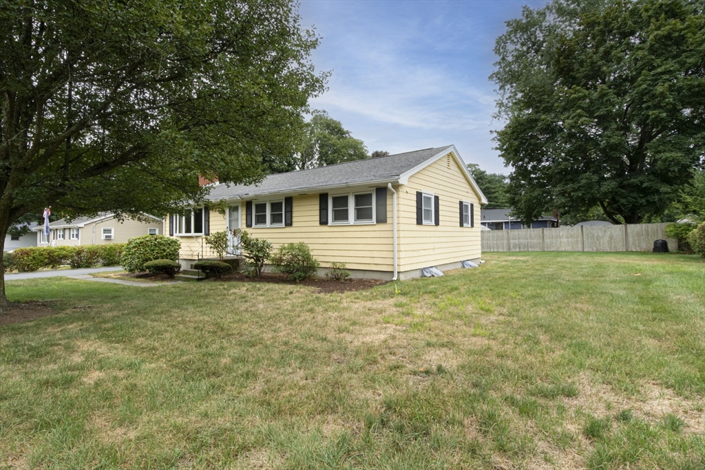 463 Farm Road Marlborough, MA 01752 - Photo 2 of 30 Gallery Image 2