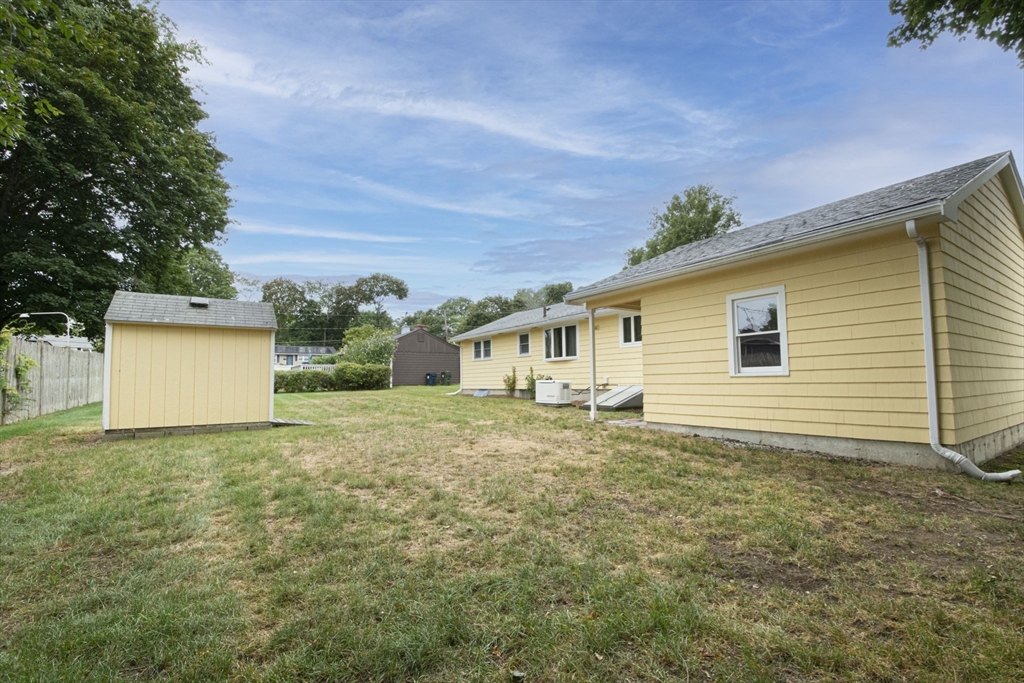 463 Farm Road Marlborough, MA 01752 - Photo 5 of 30 Gallery Image 5
