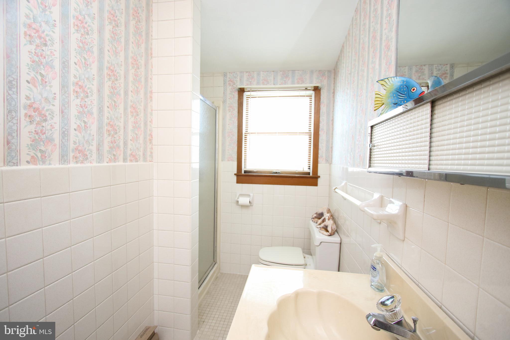 9 Adrian Road Long Beach Township, NJ 08006 - Photo 29 of 45 2nd Floor Bath