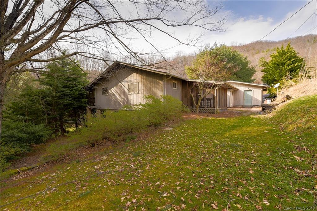 126 Stewart Road Waynesville, NC 28786 - Photo 1 of 35