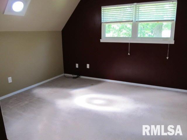 1014 Mick Road Mount Vernon, IL 62864 - Photo 12 of 20