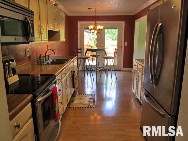 1014 Mick Road Mount Vernon, IL 62864 - Photo 6 of 20