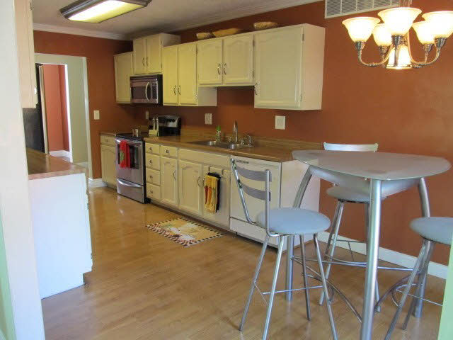 1014 Mick Road Mount Vernon, IL 62864 - Photo 7 of 20