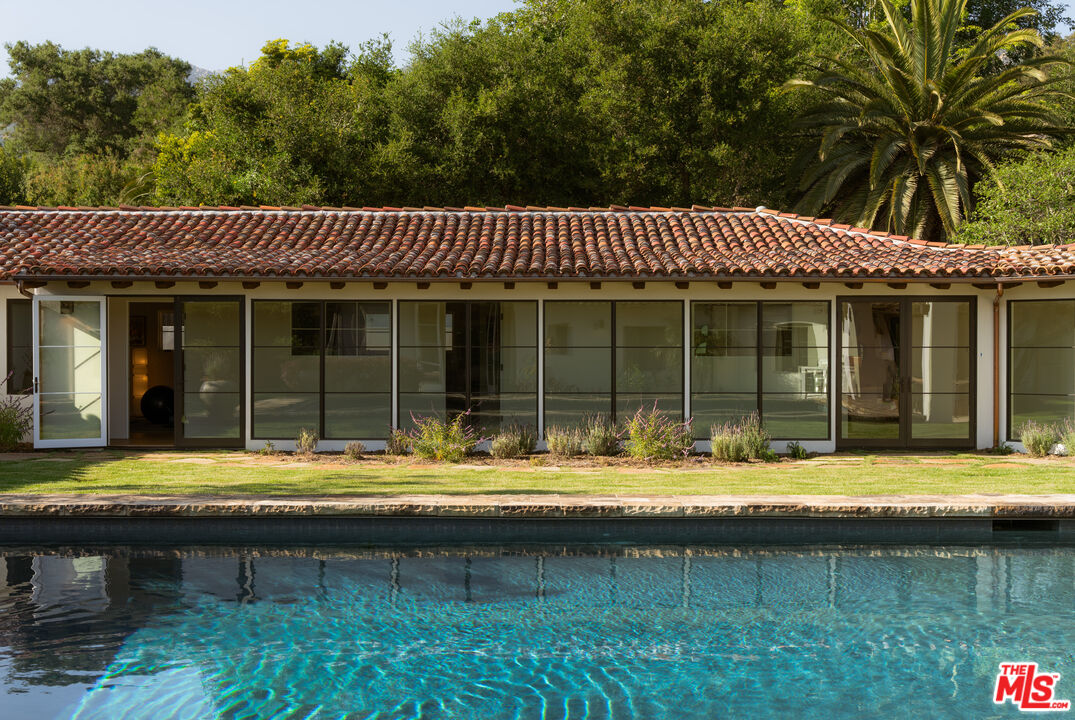 615 Hot Springs Road Santa Barbara, CA 93108 - Photo 19 of 34