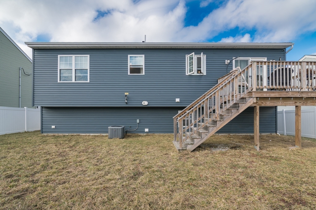 388 Manchester Street Fall River, MA 02721 - Photo 29 of 33 Gallery Image 29