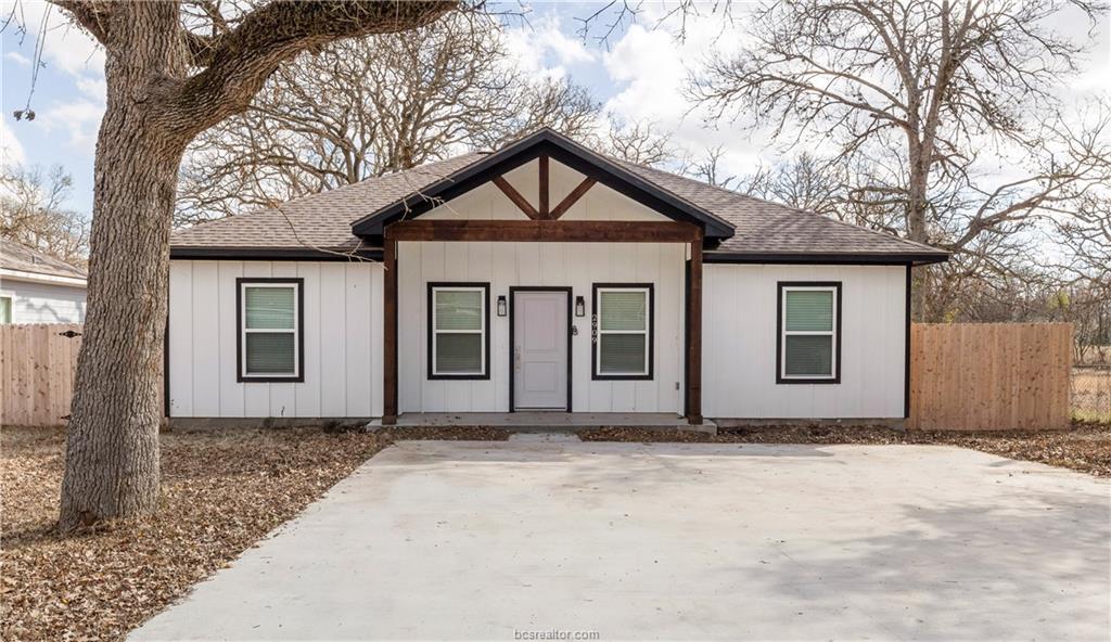2909 Woodville Road, Bryan, TX 77803 Compass