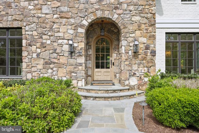 $4,443,000 | 6704 Lupine Lane, McLean, VA 22101