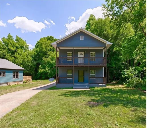 $995 | 987 Dimmock Street Southwest, Atlanta, GA 30310