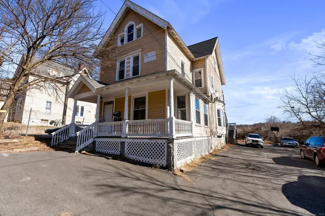 $1,100 | 160 Prospect Street, Unit 1, Waterbury, CT 06710