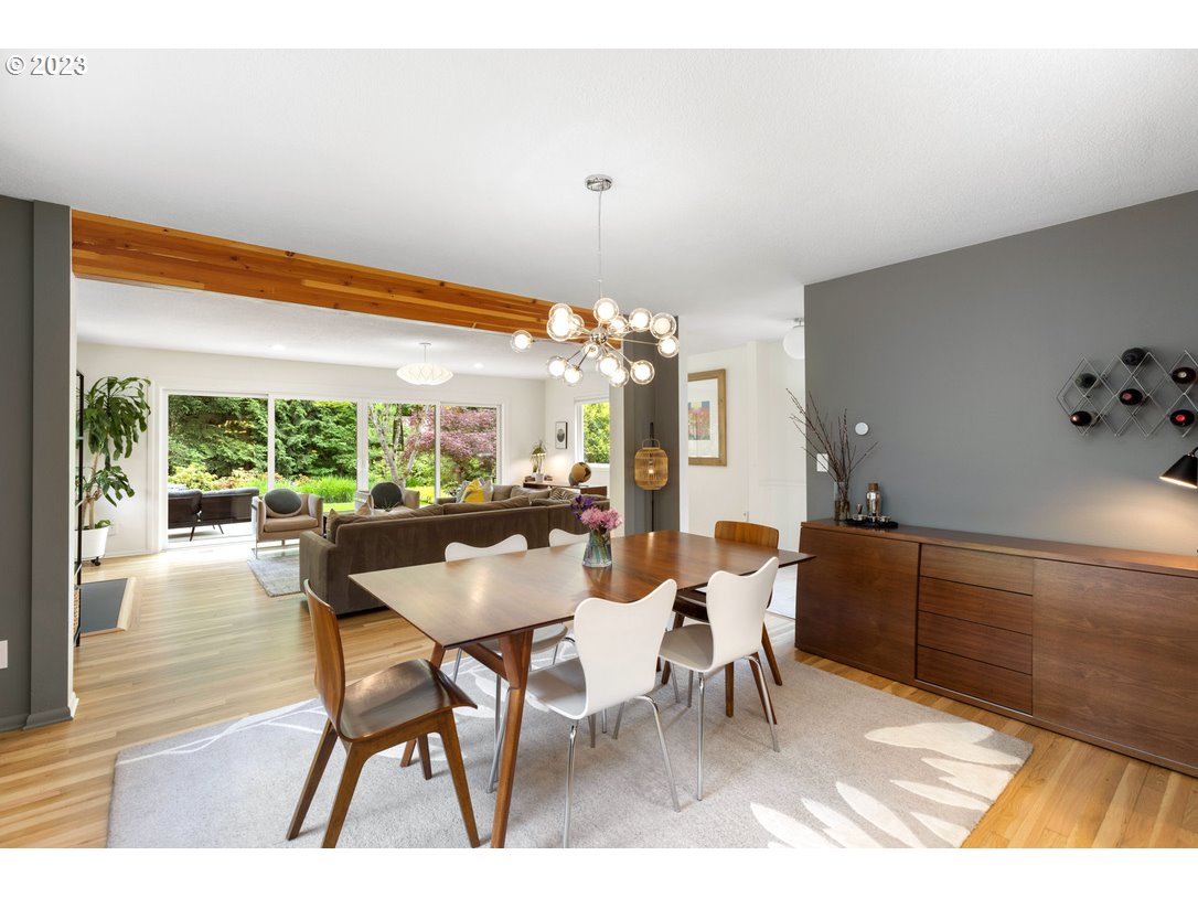 3707 Southwest Lyle Court Portland, OR 97221 - Photo 13 of 48 Gallery Image 13