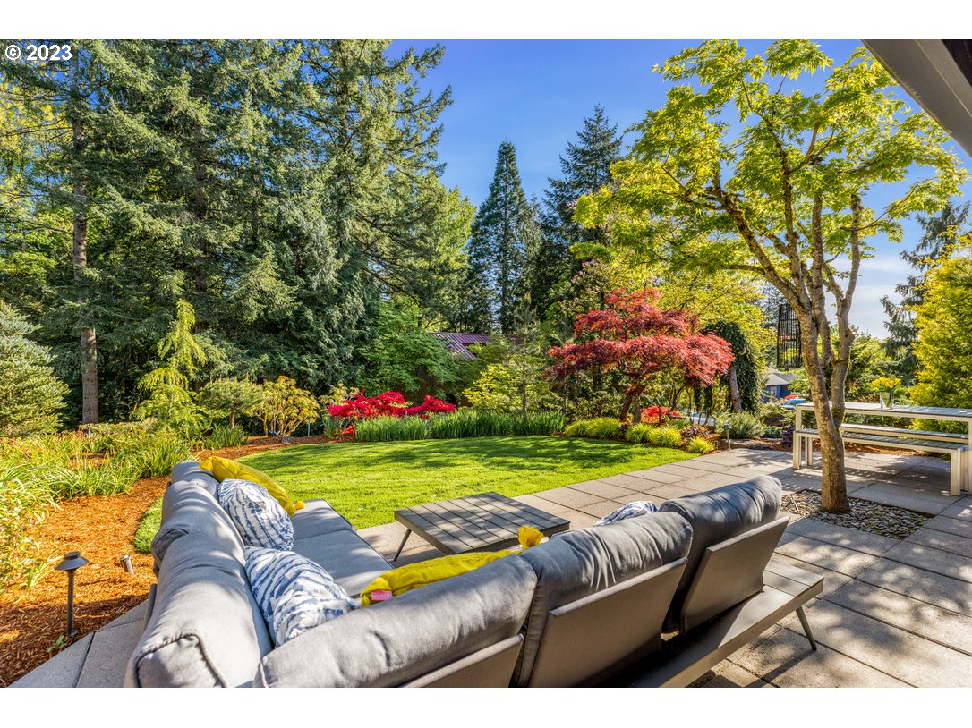 3707 Southwest Lyle Court Portland, OR 97221 - Photo 39 of 48 Gallery Image 39