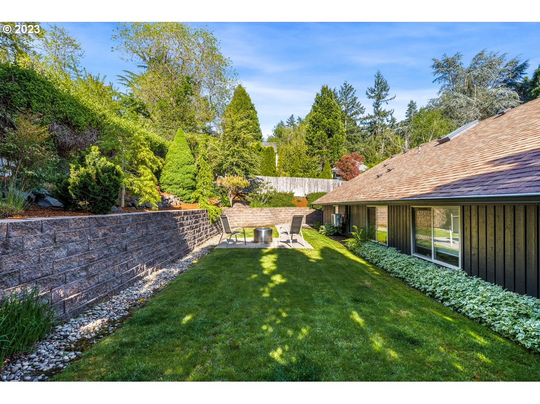 3707 Southwest Lyle Court Portland, OR 97221 - Photo 45 of 48 Gallery Image 45