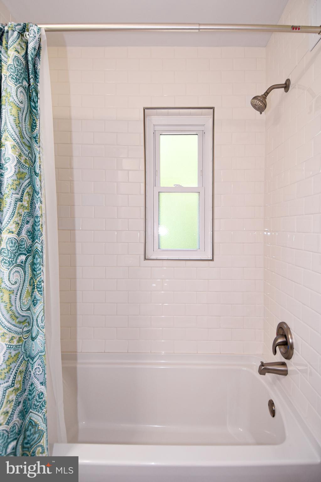 138 Cambridge Road Alexandria, VA 22314 - Photo 36 of 47