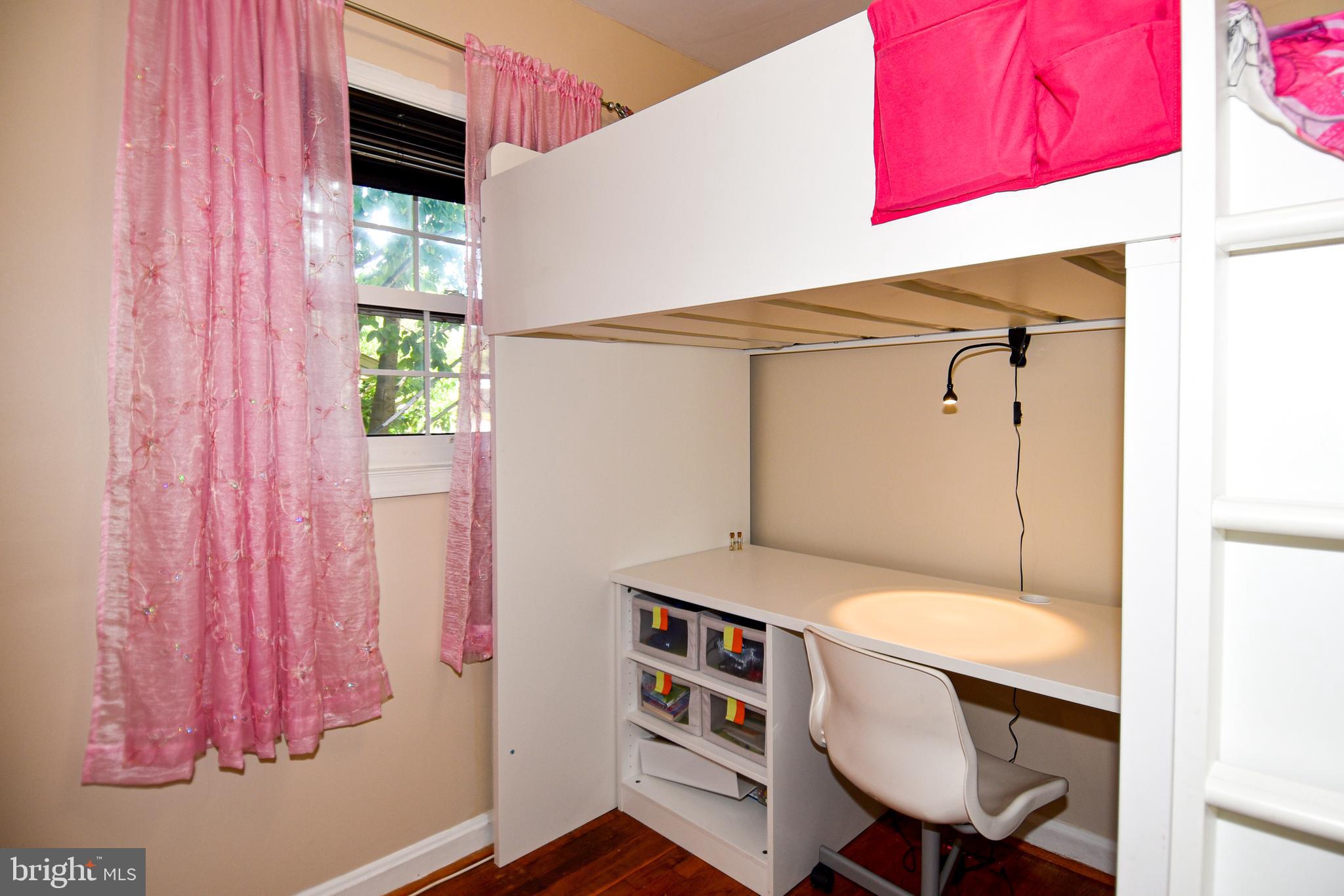 138 Cambridge Road Alexandria, VA 22314 - Photo 38 of 47