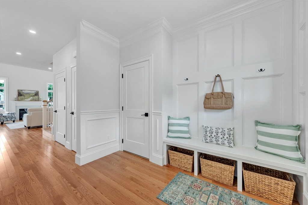4 Weber Farm Road, Unit 4 Wrentham, MA 02093 - Photo 4 of 42