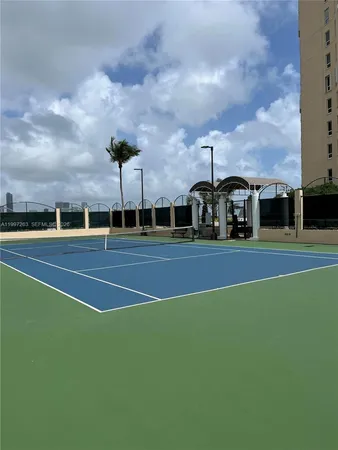 $8,700 | 808 Brickell Key Drive, Unit 2002, Miami, FL 33131