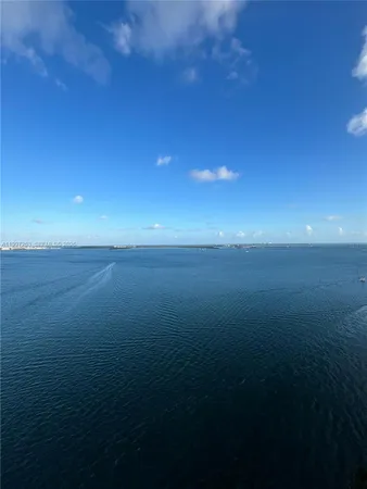 $8,700 | 808 Brickell Key Drive, Unit 2002, Miami, FL 33131