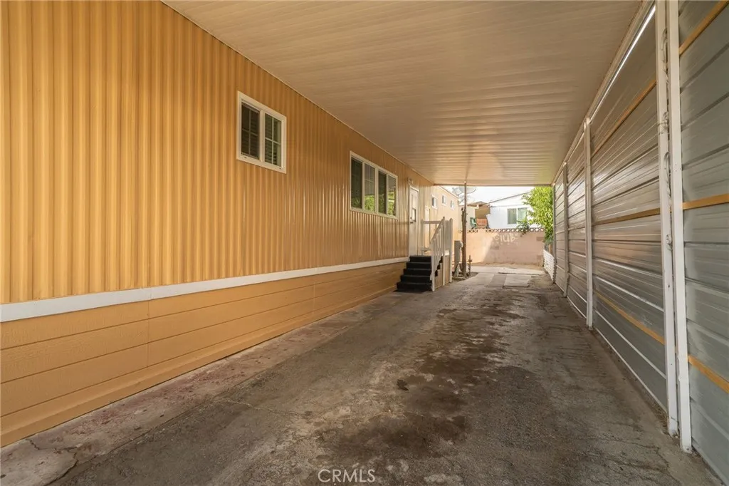 250 North Linden Avenue, Unit 124 Rialto, CA 92376 - Photo 22 of 39