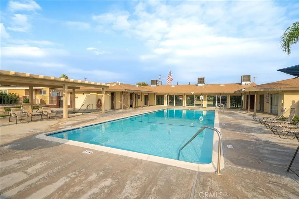 250 North Linden Avenue, Unit 124 Rialto, CA 92376 - Photo 34 of 39