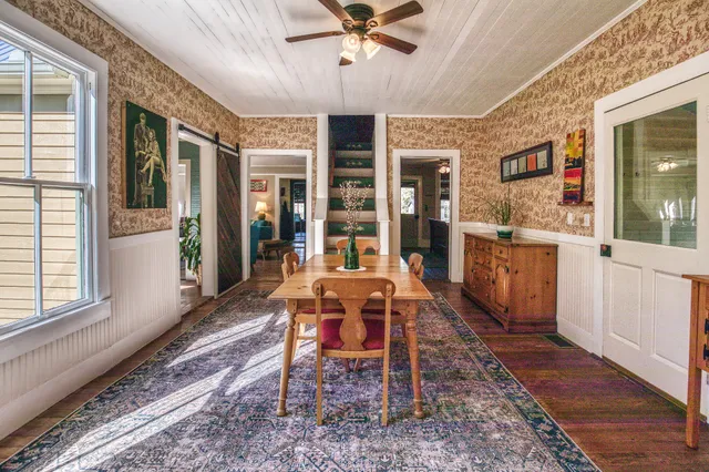 $795,000 | 20984 Farm To Market Road 1094, New Ulm, TX 78950