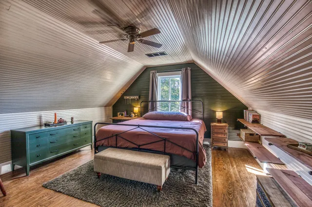 $795,000 | 20984 Farm To Market Road 1094, New Ulm, TX 78950