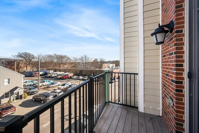$645,000 | 69 Foundry Street, Unit 310, Wakefield, MA 01880
