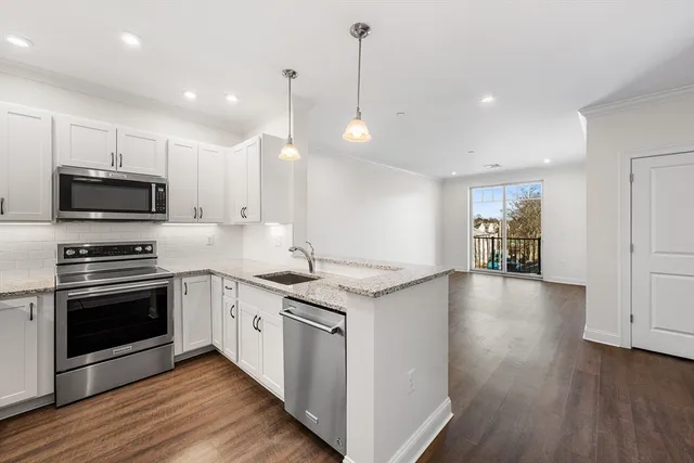 $645,000 | 69 Foundry Street, Unit 310, Wakefield, MA 01880