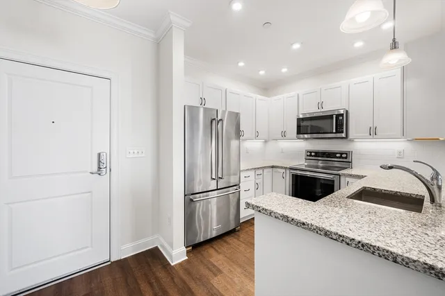 $645,000 | 69 Foundry Street, Unit 310, Wakefield, MA 01880