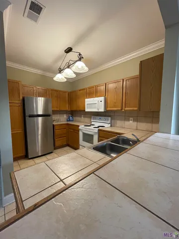 $1,950 | 710 East Boyd Drive, Unit 1508, Baton Rouge, LA 70808